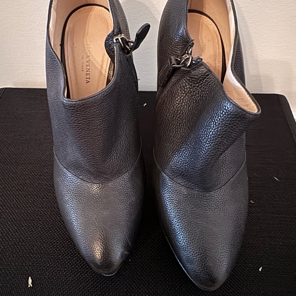 Bottega Veneta Black Ankle Booties